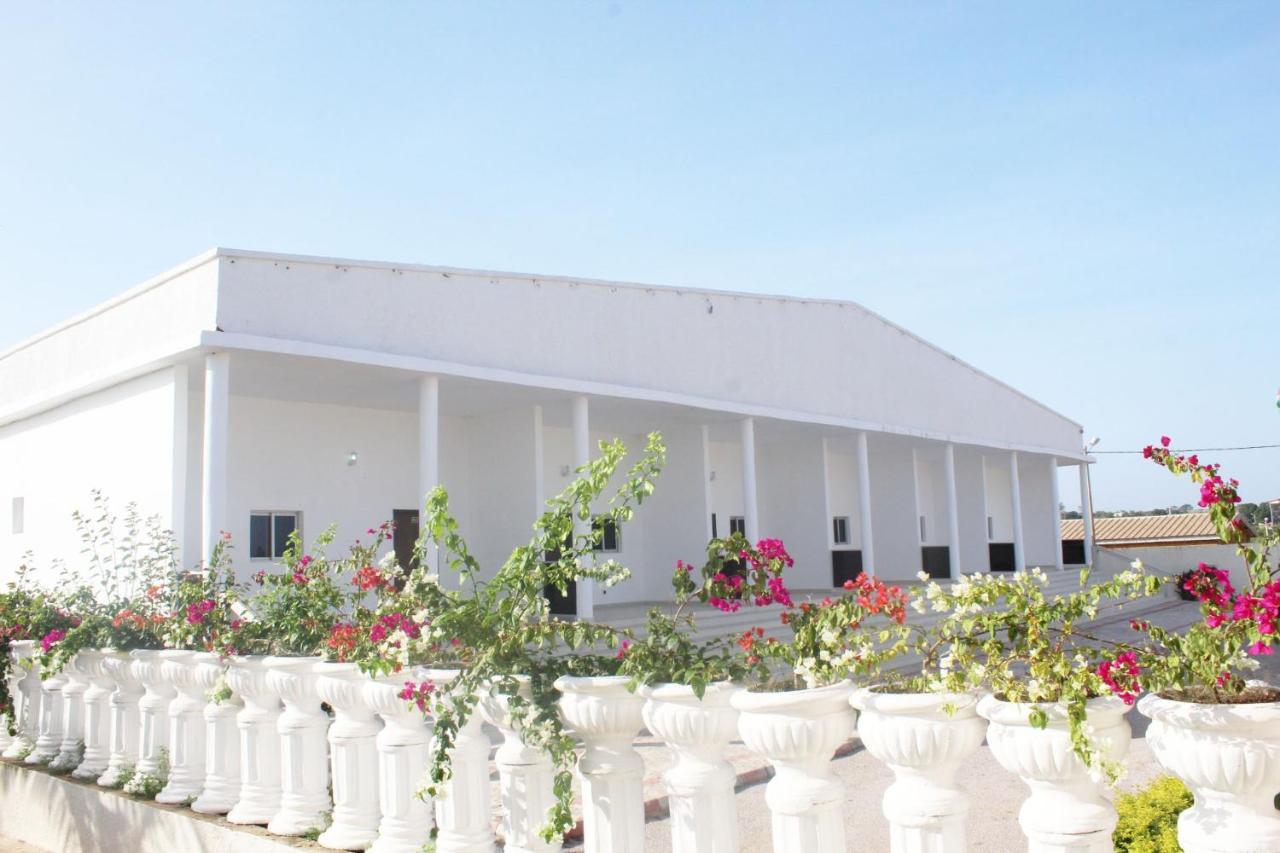 Complexe Hotelier Olympe Korhogo Eksteriør billede